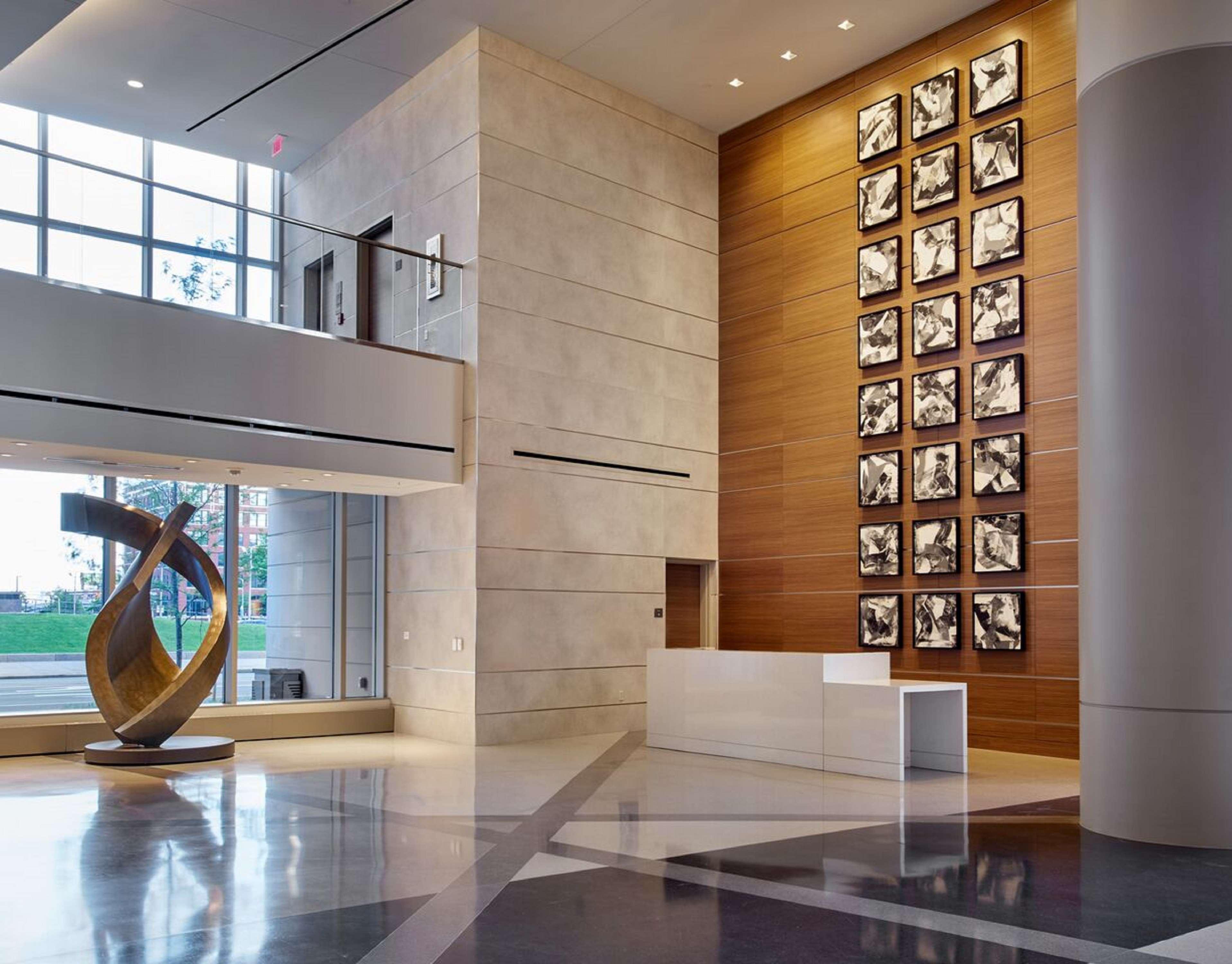 Отель Hilton Cleveland Downtown Экстерьер фото